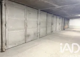 Parking à Paris (75014)