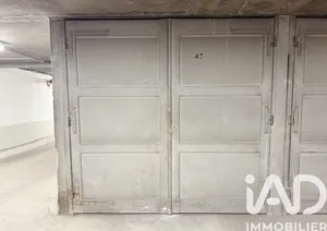 Parking in Paris (75014)
