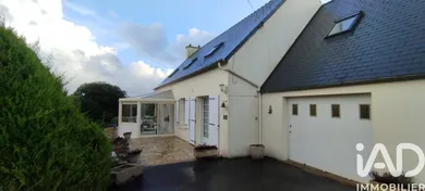Maison à Le Cloître-Saint-Thégonnec (29410)