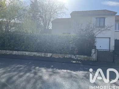 Maison à Thiers (63300)