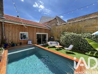 Maison à Bordeaux (33000)