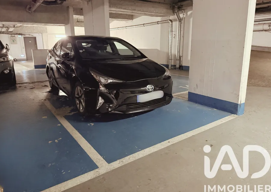 Parking à Colombes (92700) photo 3