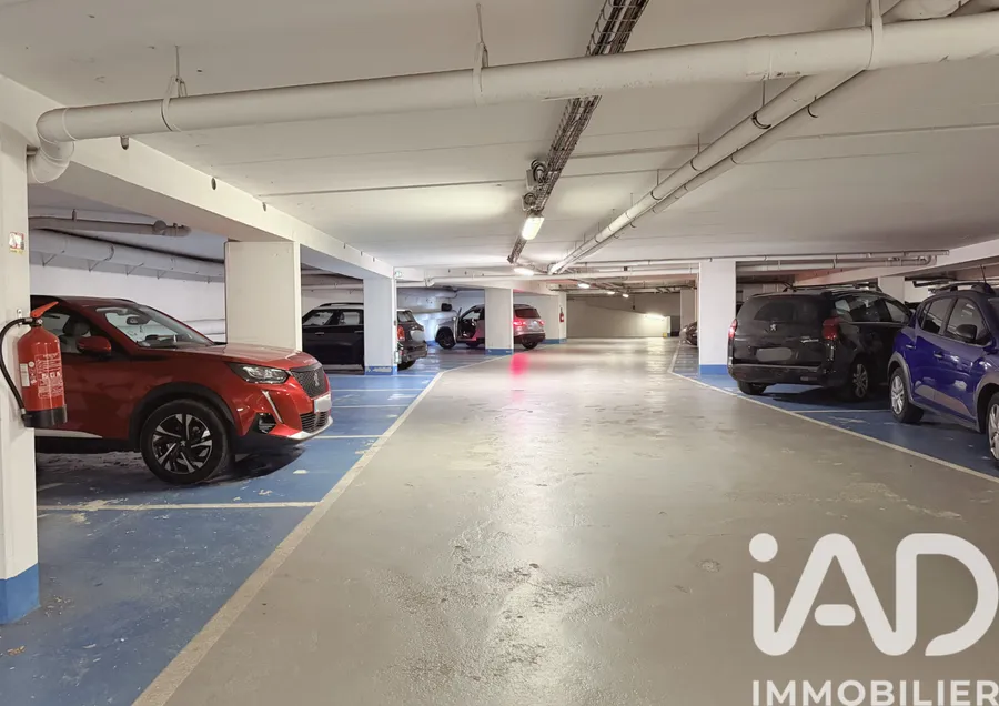 Parking à Colombes (92700) photo 3