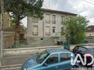 Building in Corbeil-Essonnes (91100)