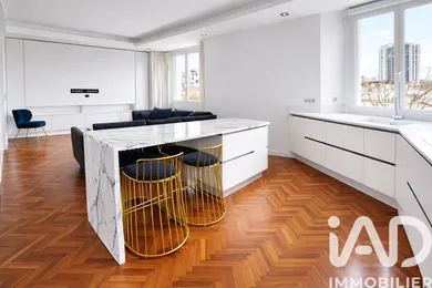 Apartment in Marseille (13008)