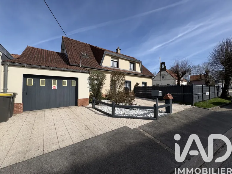 Maison 7 pièces 169 m² · à Preures · 169 m² · 249 900 €