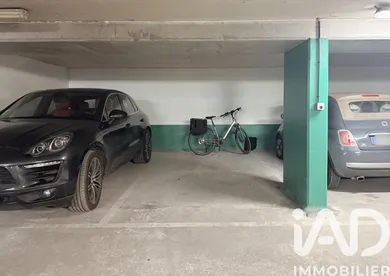 Parking in Le Chesnay (78150)