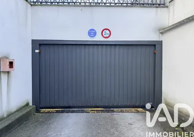 Parking in Le Chesnay (78150)