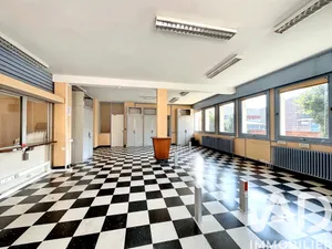 Building in Marchiennes (59870)