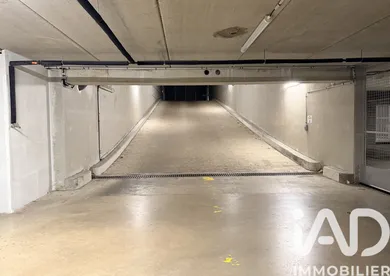 Parking in Guyancourt (78280)