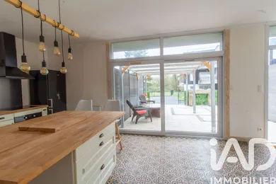 Appartement à Semoy (45400)