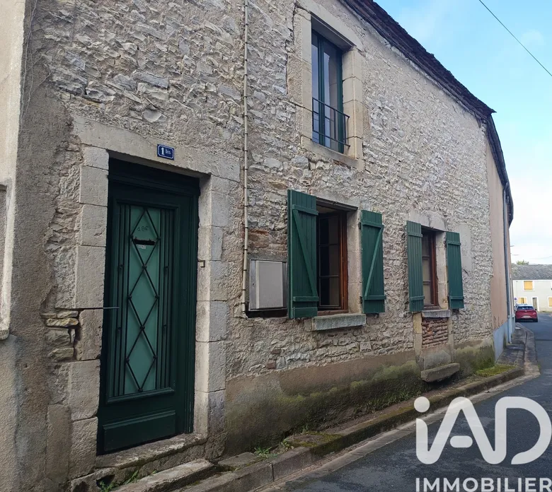 Maison 4 pièces 124 m² · à Châteauneuf-sur-Cher · 123,6 m² · 38 500 €