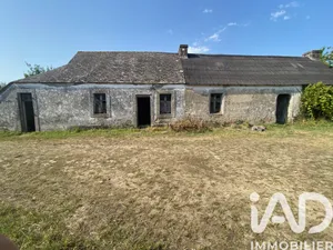 Longère à ERGUE-GABERIC (29500)