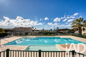 Apartment in Roquebrune-sur-Argens (83380)