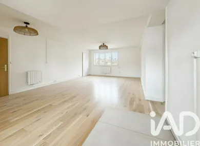 Apartment in Francheville (69340)