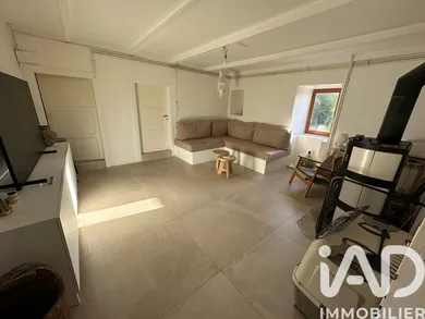 Maison de campagne à Pourchères (07000)