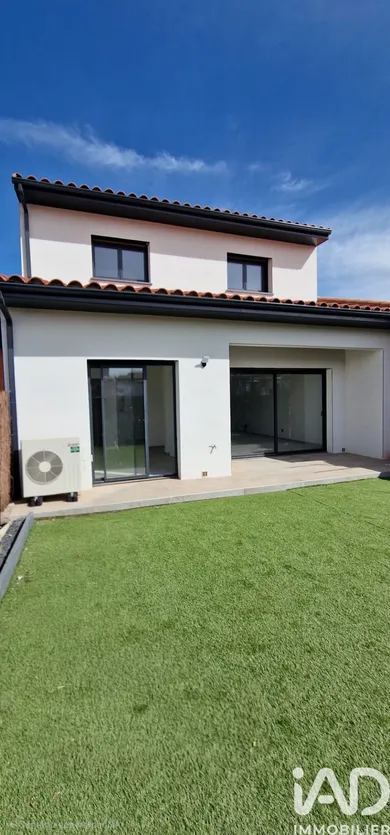 Maison à Ponteilla (66300)