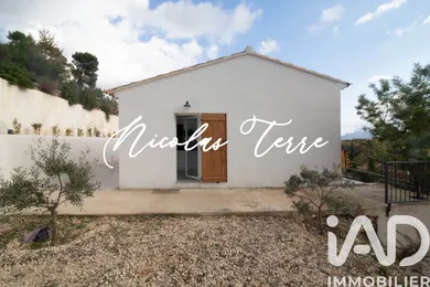 Maison traditionnelle à La Roquebrussanne (83136)