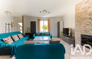 Maison traditionnelle à Sermaise (91530)