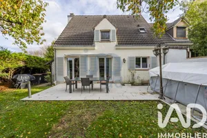 Detached house in Sucy-en-Brie (94370)
