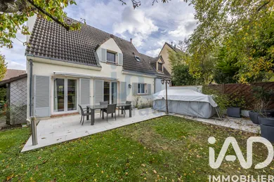 Detached house in Sucy-en-Brie (94370)
