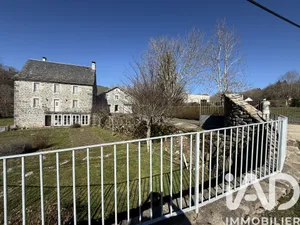 Maison traditionnelle à Laguiole (12210)