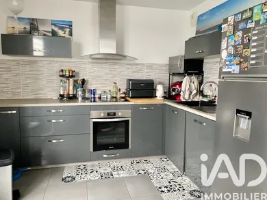 Appartement à Bordeaux (33300)
