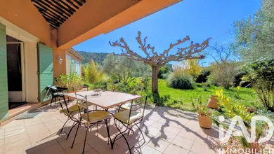 Traditional house in Saint-Cyr-sur-Mer (83270)