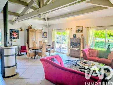 Maison à Cuers (83390)