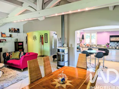 Maison à Cuers (83390)