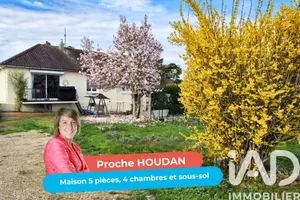 Maison à Houdan (78550)