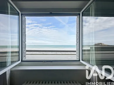 Apartment in Saint-Malo (35400)