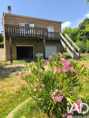 Maison traditionnelle à Valensole (04210)