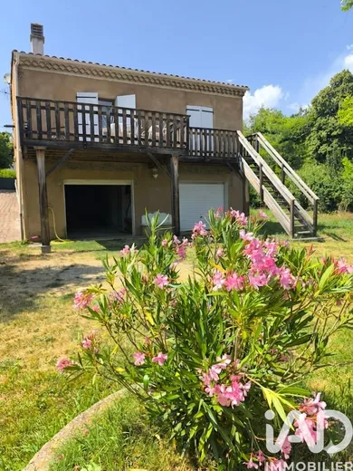 Maison traditionnelle à Valensole (04210)