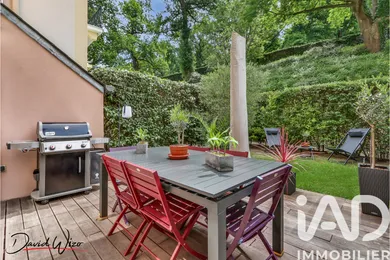 Appartement à Le Plessis-Robinson (92350)