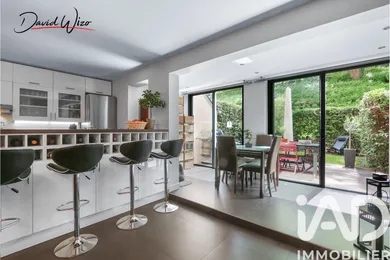 Appartement à Le Plessis-Robinson (92350)