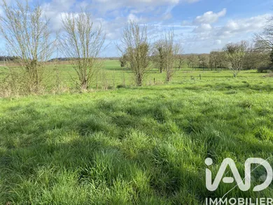 Building plot in Jugon-les-Lacs (22270)