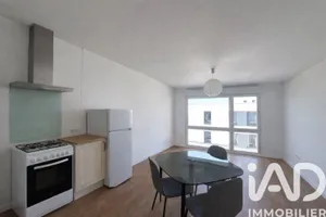 Apartment in Tours (37100)
