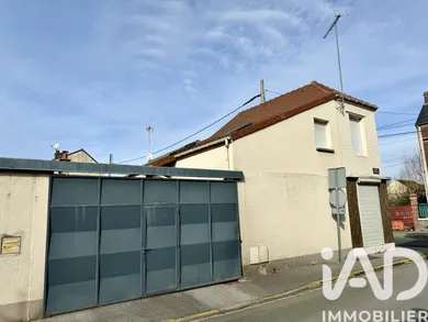 Building in Creil (60100)