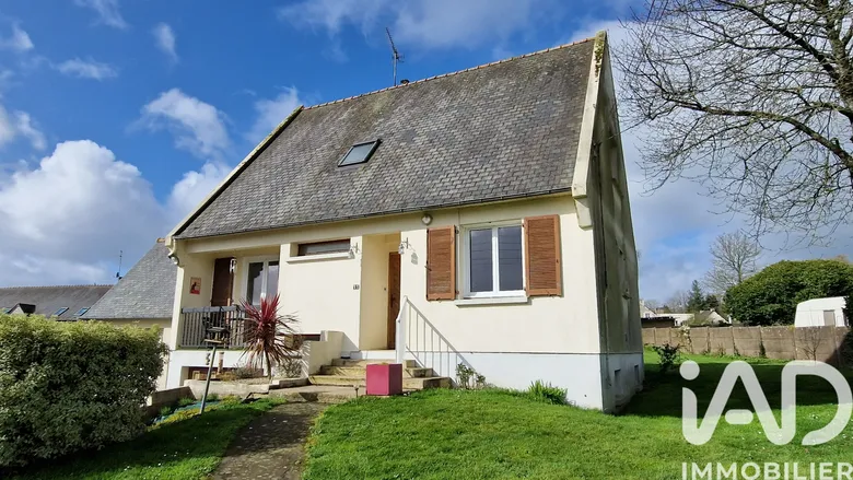 Maison 5 pièces 126 m² · à Le Mené · 126 m² · 157 000 €