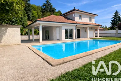 Maison à Saint-Clair-de-la-Tour (38110)