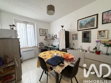 Apartment in Compiègne (60200)