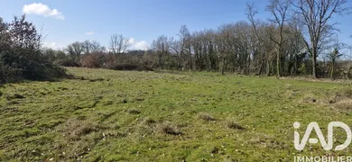 Terrain à bâtir à Montcaret (24230)