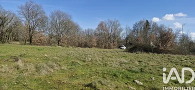 Terrain à bâtir à Montcaret (24230)