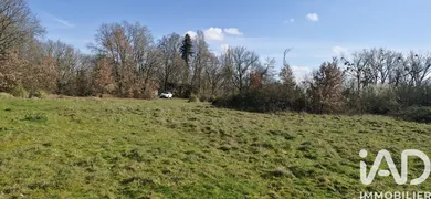 Terrain à bâtir à Montcaret (24230)