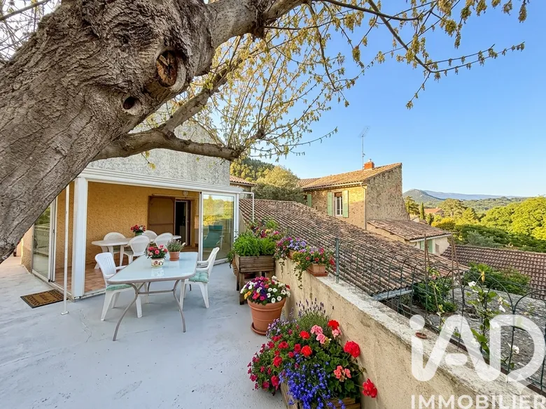 Maison 7 pièces 176 m² · à Beaumes-de-Venise · 176 m² · 392 000 €