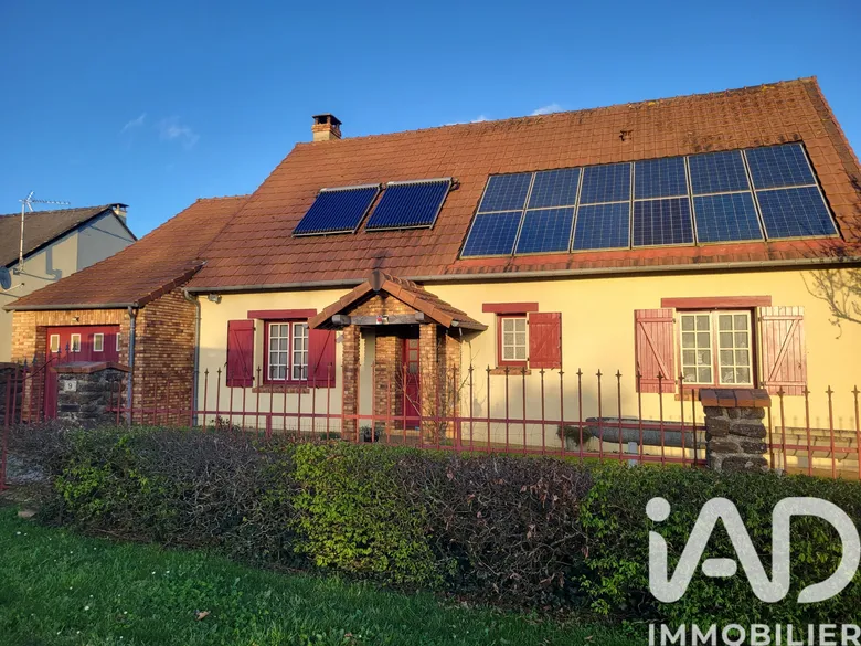 Maison 7 pièces 144 m² · à La Quinte · 143,8 m² · 199 500 €