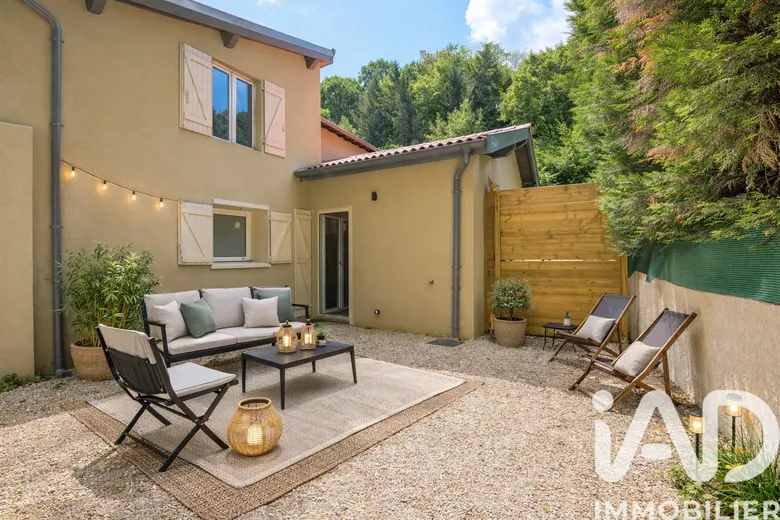 Appartement 2 pièces 32 m² · à Saint-Didier-au-Mont-d'Or · 32 m² · 220 000 €