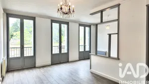 Apartment in Vaison-la-Romaine (84110)