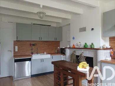 Maison de campagne à Corme-Royal (17600)